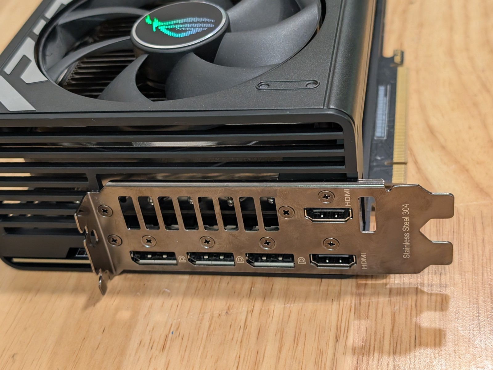 プレミアムオファー ASUS ROG Strix GeFor - Rtx 4090 24Gb Graphics Card のレビューと価格